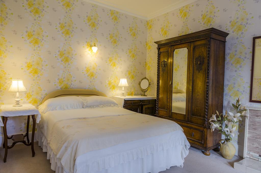 Moorlands Country Guest House Hutton (Somerset) Room photo